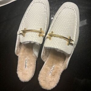 Louise et Cie Patent snakeskin slide